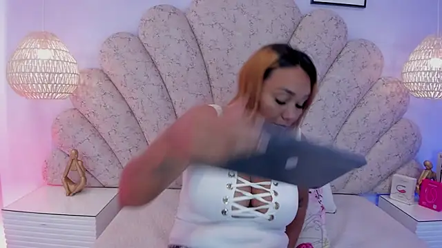 dalila salazar online show from 24, 3, 2026