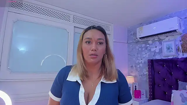 Snapshot of dalila_salazar chatting on 25, 4, 2026 dalila salazar online show from 25, 4, 2026