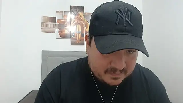 sebastianbigxxx online show from 28, 4, 2026