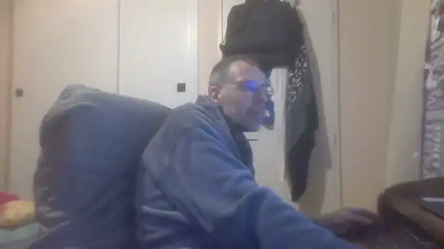 ptitcanard60600 online show from 18, 12, 2025