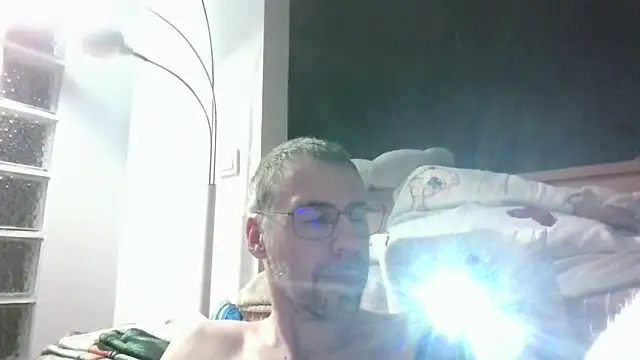 Snapshot of ptitcanard60600 chatting on 30, 5, 2026 ptitcanard60600 online show from 30, 5, 2026