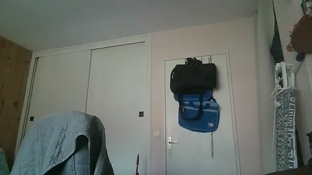 Snapshot of ptitcanard60600 chatting on 13, 5, 2026 ptitcanard60600 online show from 13, 5, 2026