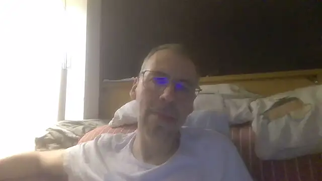 ptitcanard60600 online show from 21, 9, 2025