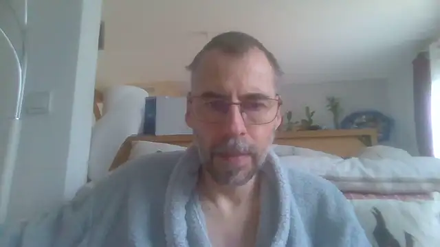 ptitcanard60600 online show from 5, 12, 2025