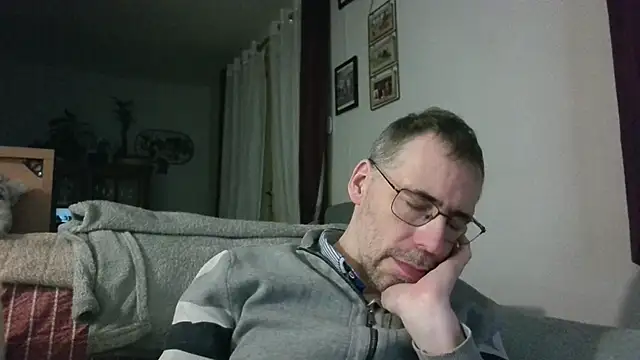 Snapshot of ptitcanard60600 chatting on 12, 3, 2026 ptitcanard60600 online show from 12, 3, 2026
