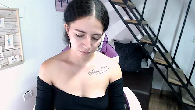 Snapshot of samantha_baby_ chatting on 8, 10, 2025 samantha baby online show from 8, 10, 2025