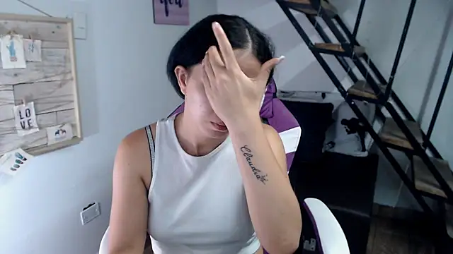 Snapshot of samantha_baby_ chatting on 20, 10, 2025 samantha baby online show from 20, 10, 2025