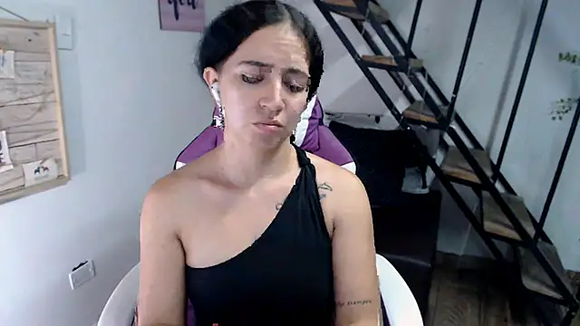 Snapshot of samantha_baby_ chatting on 23, 10, 2025 samantha baby online show from 23, 10, 2025