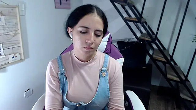 Snapshot of samantha_baby_ chatting on 11, 11, 2025 samantha baby online show from 11, 11, 2025