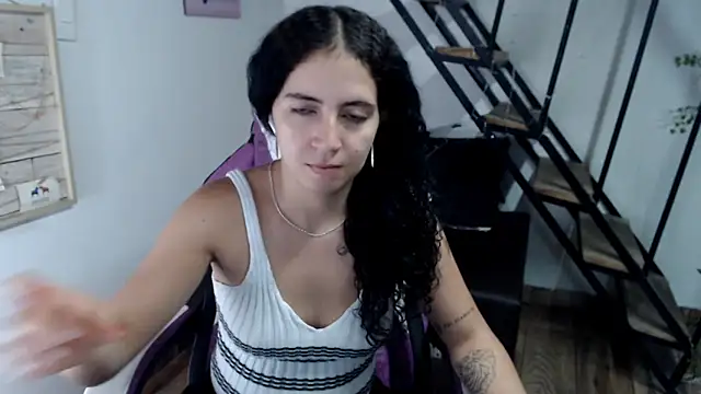 Snapshot of samantha_baby_ chatting on 4, 11, 2025 samantha baby online show from 4, 11, 2025