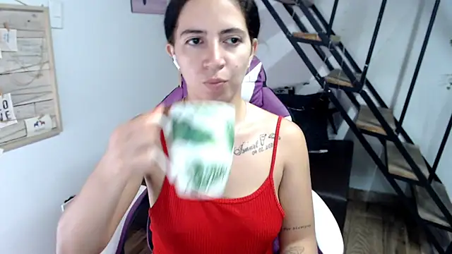 Snapshot of samantha_baby_ chatting on 6, 11, 2025 samantha baby online show from 6, 11, 2025