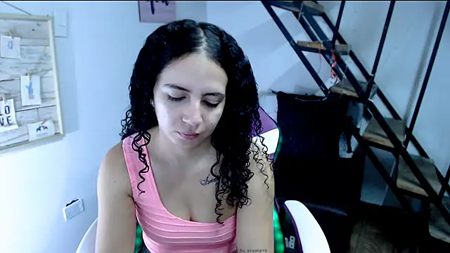 samantha baby  online show from 13, 9, 2025
