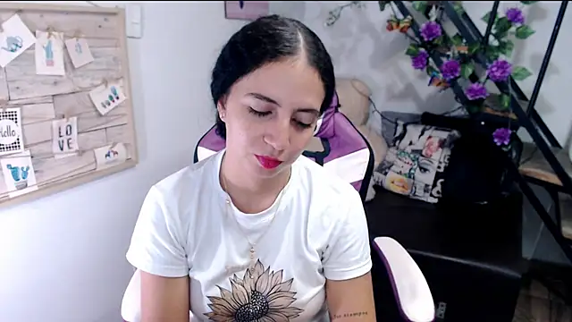 samantha baby  online show from 18, 7, 2026