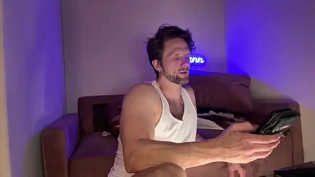 Snapshot of alexmannd chatting on 4, 11, 2025 alexmannd online show from 4, 11, 2025