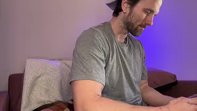 Snapshot of alexmannd chatting on 7, 11, 2025 alexmannd online show from 7, 11, 2025