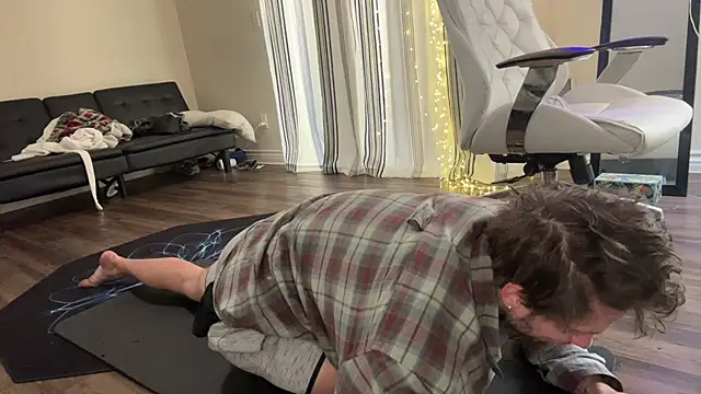 Snapshot of alexmannd chatting on 16, 10, 2025 alexmannd online show from 16, 10, 2025