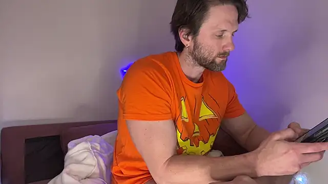 Snapshot of alexmannd chatting on 20, 11, 2025 alexmannd online show from 20, 11, 2025