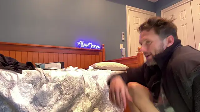 Snapshot of alexmannd chatting on 3, 3, 2025 alexmannd online show from 3, 3, 2025