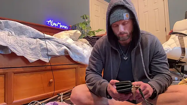 Snapshot of alexmannd chatting on 7, 2, 2025 alexmannd online show from 7, 2, 2025