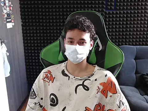 Curly Angel24 online show from 17, 12, 2025