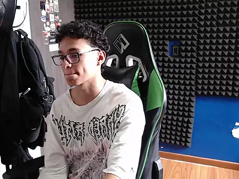 Curly Angel24 online show from 2, 4, 2026