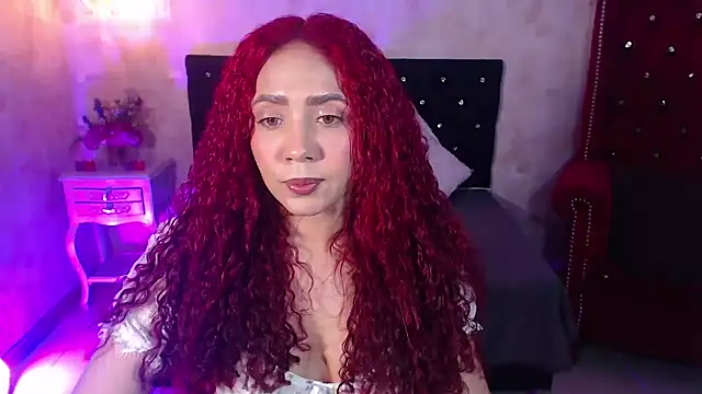 IsabelaLatina online show from 5, 7, 2026