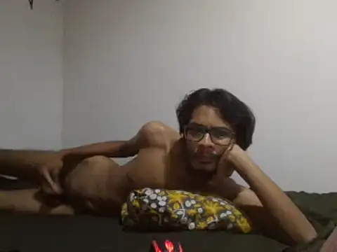 Snapshot of kushan_Madu chatting on 28, 12, 2024 kushan Madu online show from 28, 12, 2024