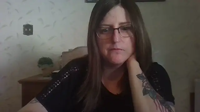 Madeline Beau online show from 13, 3, 2026