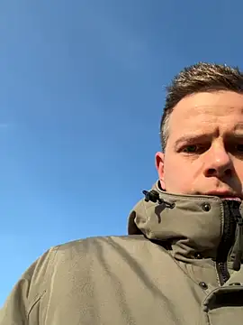 Danii0790 online show from 21, 12, 2025