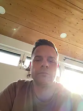 Danii0790 online show from 22, 12, 2025