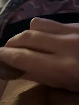 Snapshot of alieno27 chatting on 13, 1, 2025 alieno27 online show from 13, 1, 2025