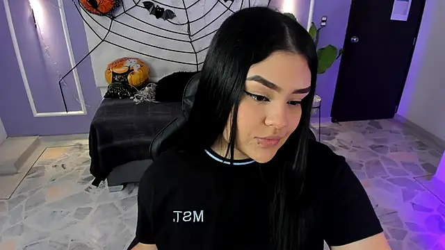 martinasaez online show from 22, 10, 2025