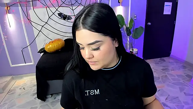 martinasaez online show from 29, 10, 2025