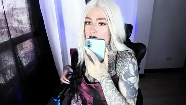 Anaii Gomez online show from 5, 12, 2025