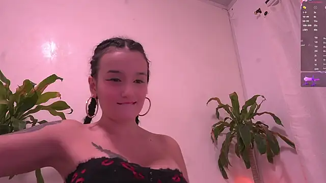 Snapshot of Sisirojas chatting on 15, 5, 2026 Sisirojas online show from 15, 5, 2026