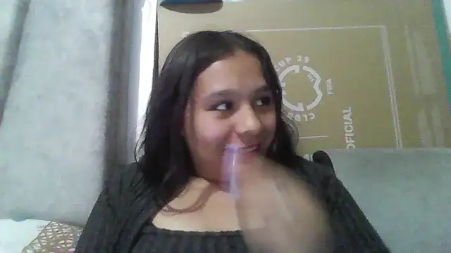 Snapshot of Charis_21 chatting on 16, 5, 2026 Charis 21 online show from 16, 5, 2026