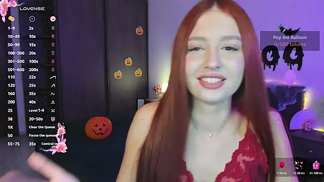 Snapshot of EleanorePeach chatting on 3, 11, 2025 EleanorePeach online show from 3, 11, 2025