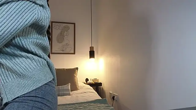 Snapshot of leyla_babe chatting on 5, 1, 2025 leyla babe online show from 5, 1, 2025