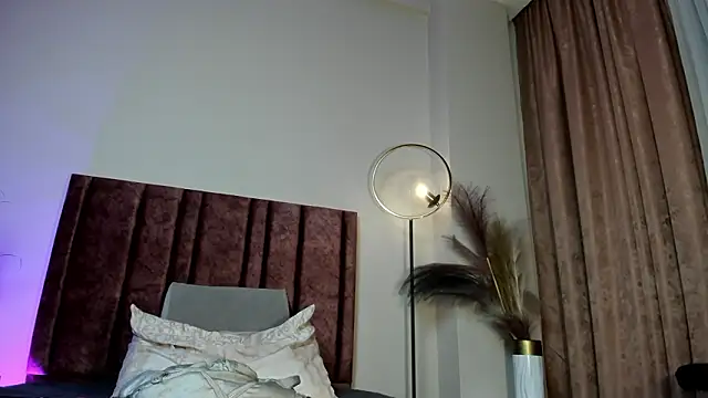 NoraDasilva online show from 13, 3, 2026