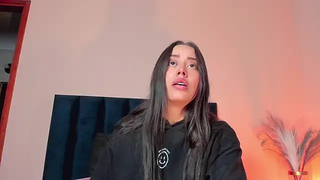 NoraDasilva online show from 22, 10, 2025