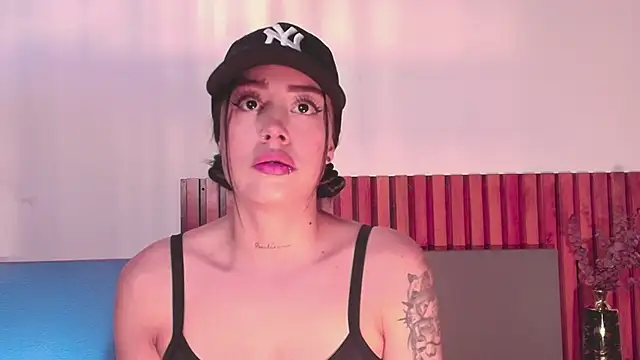 NoraDasilva online show from 2, 12, 2025