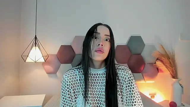 NoraDasilva online show from 26, 10, 2025