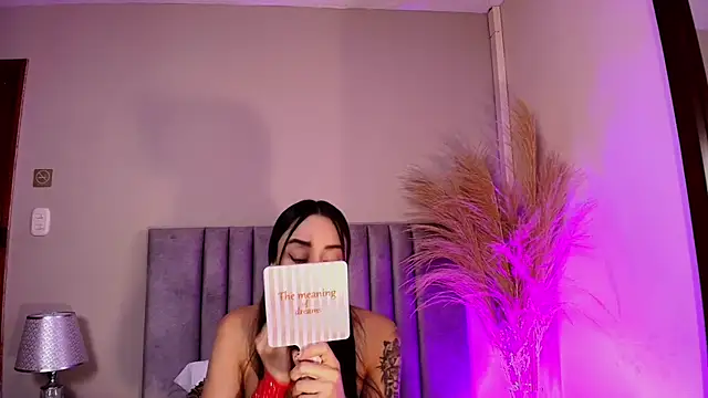 NoraDasilva online show from 21, 11, 2025