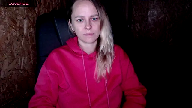 Snapshot of las_sweet chatting on 8, 7, 2026 las sweet online show from 8, 7, 2026