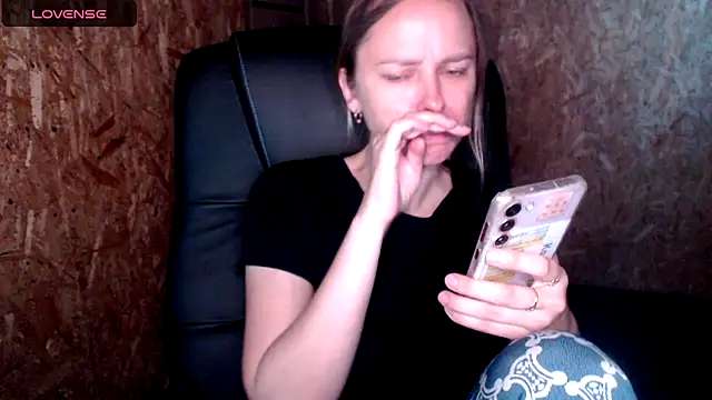 Snapshot of las_sweet chatting on 2, 8, 2026 las sweet online show from 2, 8, 2026