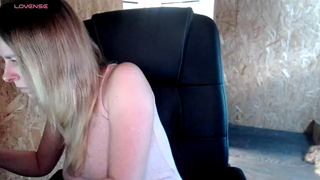 Snapshot of las_sweet chatting on 1, 7, 2026 las sweet online show from 1, 7, 2026