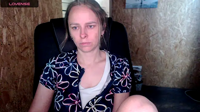 Snapshot of las_sweet chatting on 24, 7, 2026 las sweet online show from 24, 7, 2026