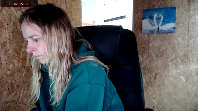 Snapshot of las_sweet chatting on 19, 6, 2026 las sweet online show from 19, 6, 2026