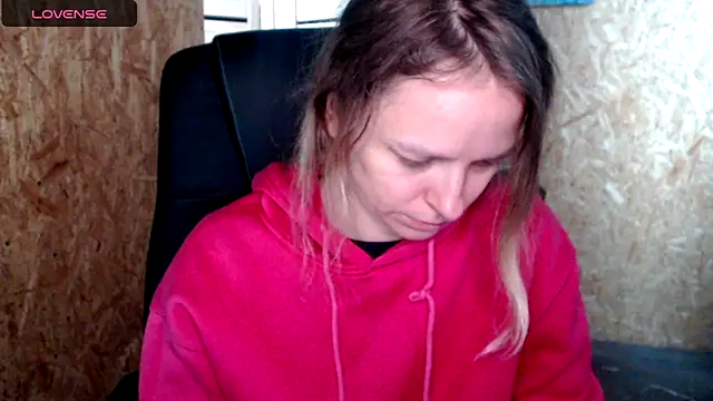 Snapshot of las_sweet chatting on 9, 7, 2026 las sweet online show from 9, 7, 2026
