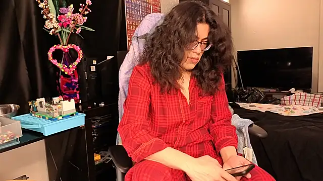 ShinyCherub online show from 11, 3, 2025